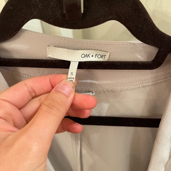 Oak + fort sweater - Picture 2 of 3